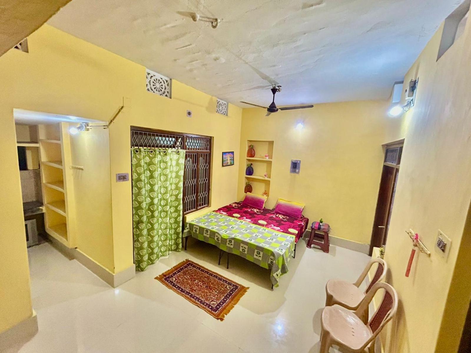 Shree Nivas Homestay Puri Eksteriør bilde